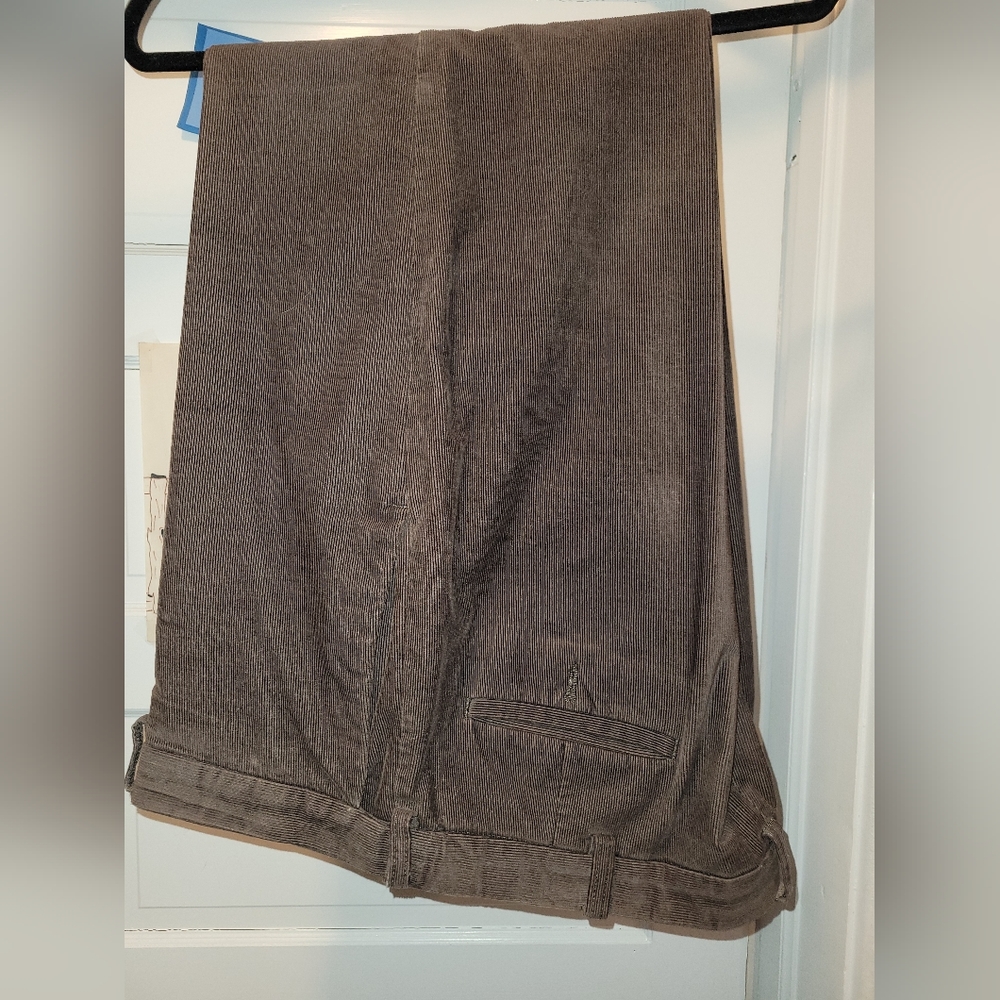 Haggar classic fit corduroy pants brown 40x30